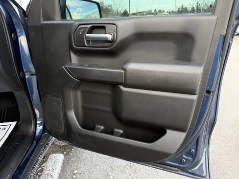Used 2021 Chevrolet Silverado 1500 Custom image 25