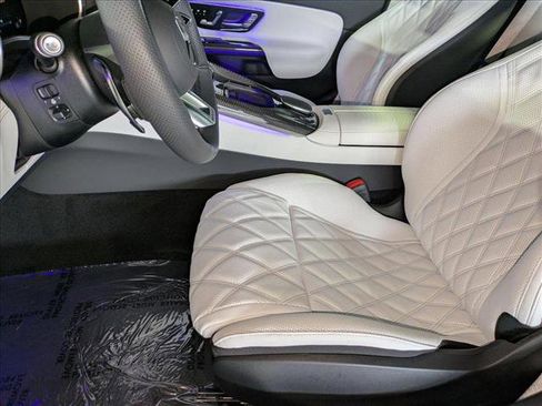 New 2025 Mercedes-Benz SL 63 AMG S e Performance 4MATIC image 4