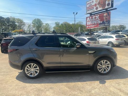 Used 2019 Land Rover Discovery HSE AWD/4WD image 4