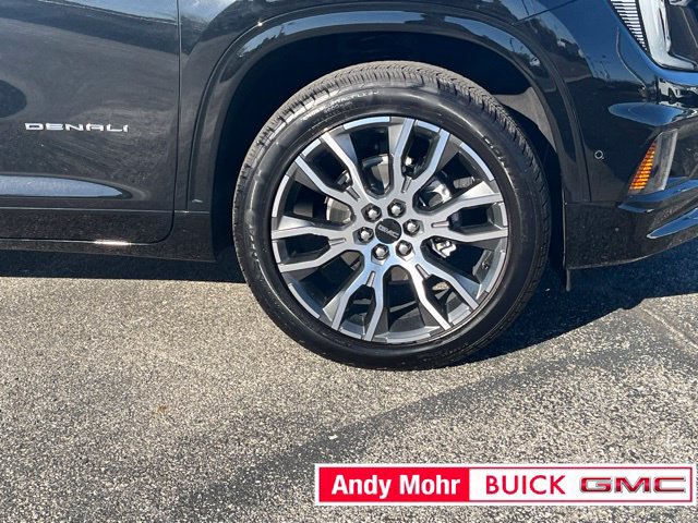 Used 2026 GMC Acadia Denali Ultimate w/ LPO, Floor Liner Package FWD image 21