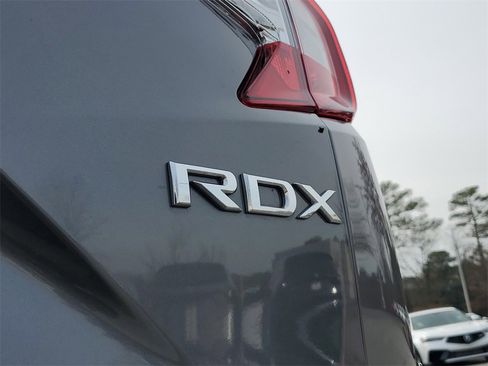 Certified 2023 Acura RDX w/ Technology Package image 8