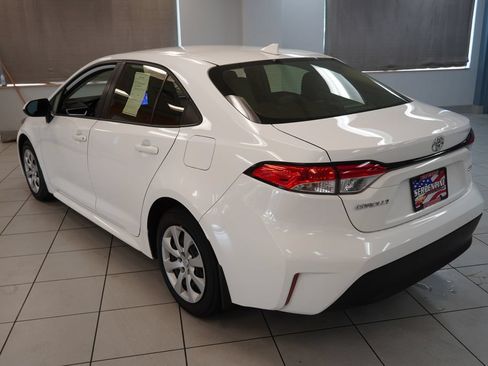 Used 2024 Toyota Corolla LE FWD image 9