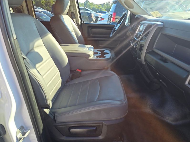 Used 2020 RAM 1500 Tradesman RWD image 12