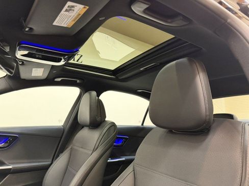 Certified 2025 Mercedes-Benz C 300 Sedan image 15