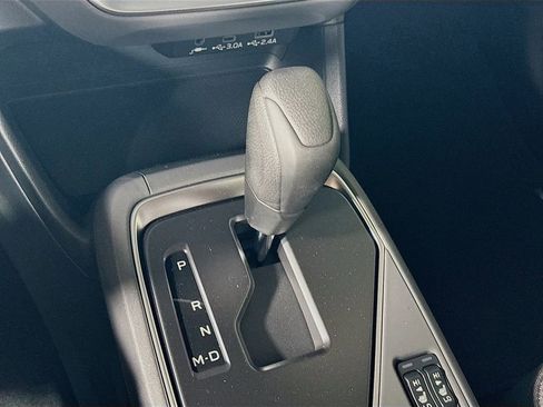 Certified 2025 Subaru Crosstrek 2.0i Premium image 18