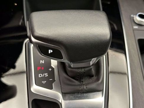 Certified 2023 Audi Q5 2.0T Premium w/ Convenience Package AWD/4WD image 26