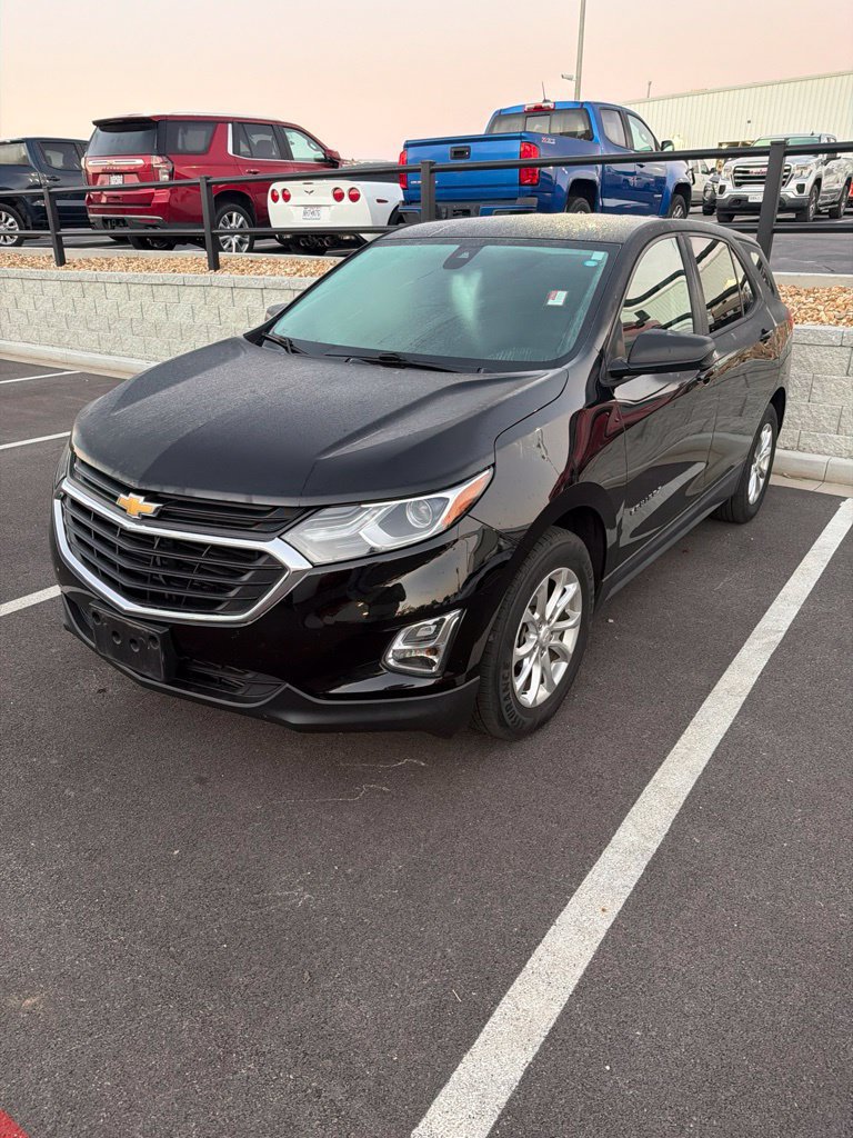 Certified 2020 Chevrolet Equinox LS w/ LS Convenience Package FWD image 1