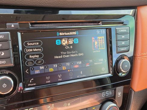 Used 2018 Nissan Rogue SL w/ Premium Package image 25