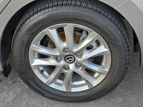 Used 2016 MAZDA MAZDA3 i Touring image 12