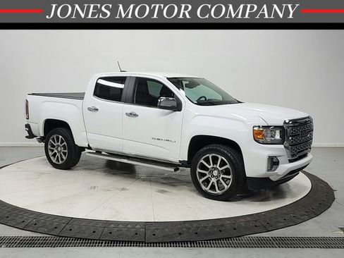Used 2022 GMC Canyon Denali AWD/4WD image 1