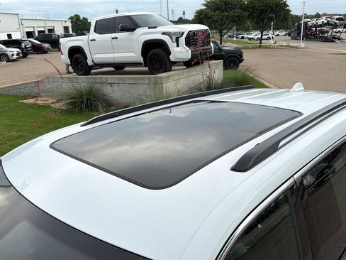 Used 2021 Jeep Grand Cherokee L Overland AWD/4WD image 11