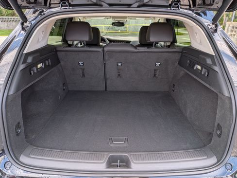 Certified 2023 Buick Envision Essence FWD image 17