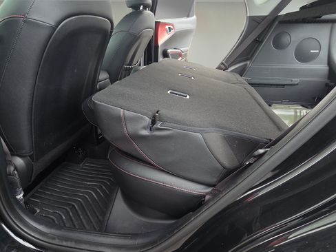 Used 2020 Kia Soul GT-Line Turbo FWD image 19