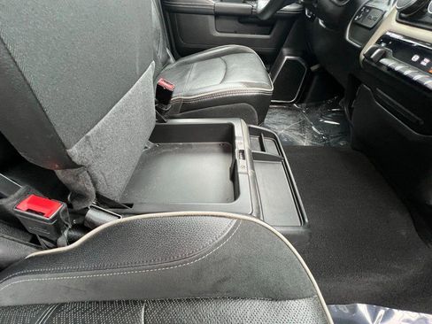 Used 2022 RAM 2500 Laramie image 29