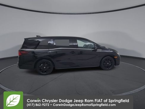 Used 2025 Honda Odyssey Sport-L image 16