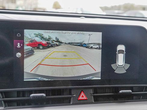 Certified 2023 Kia Sportage EX image 16