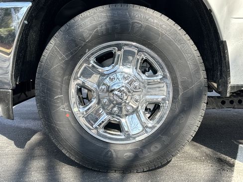 New 2026 RAM 2500 Tradesman w/ Chrome Appearance Group image 11