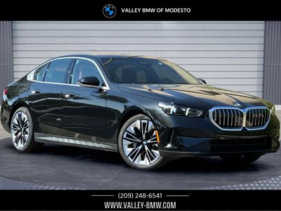 New 2026 BMW 530i w/ Premium Package