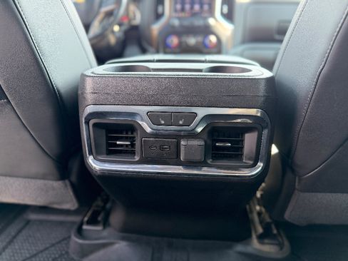 Used 2019 Chevrolet Silverado 1500 High Country w/ Technology Package AWD/4WD image 14