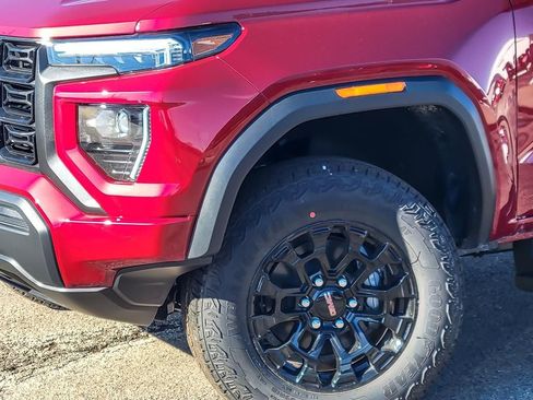 New 2026 GMC Canyon Elevation image 4