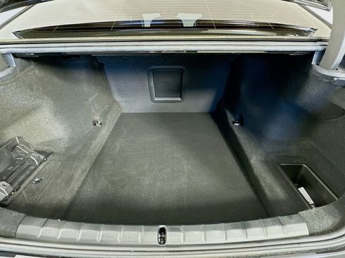 Used 2024 BMW 760i xDrive 760i xDrive image 34