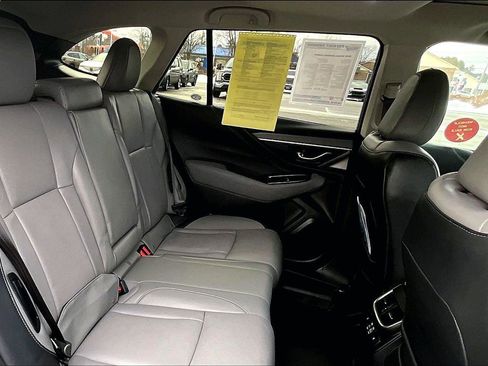 Used 2024 Subaru Outback Limited image 22