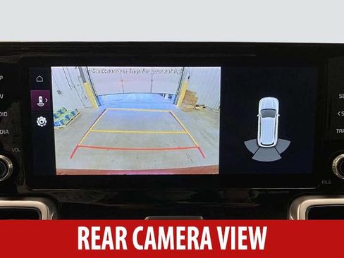 Used 2022 Kia Sorento S FWD image 13