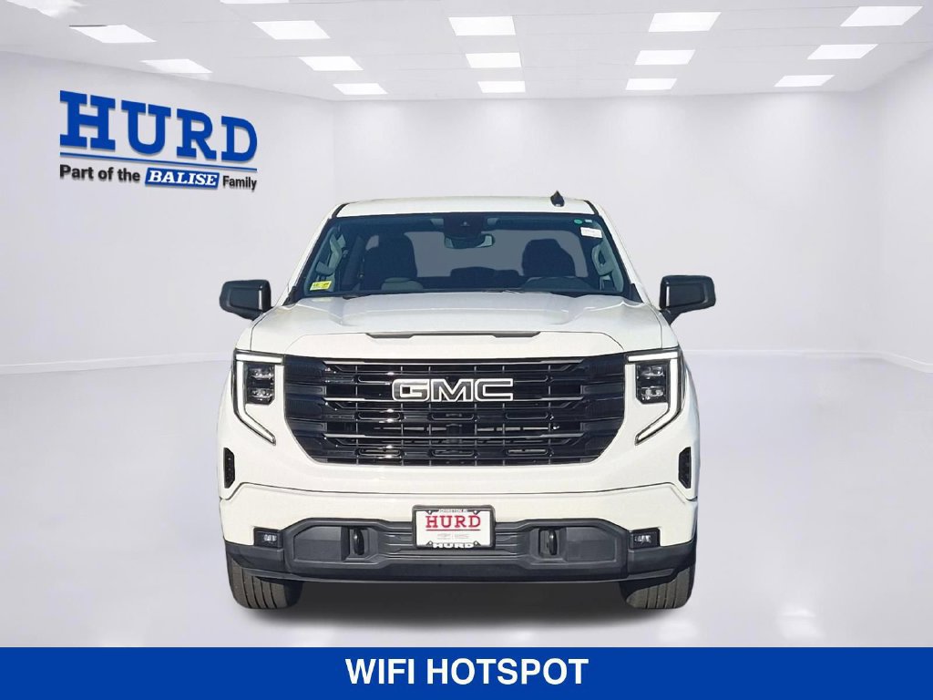 Used 2024 GMC Sierra 1500 Elevation w/ X31 Off-Road Package AWD/4WD image 11