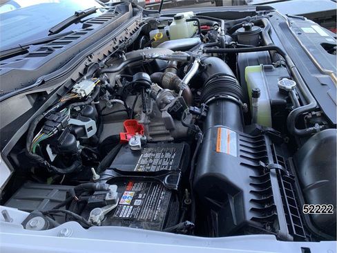 Used 2024 Ford F250 Platinum image 14
