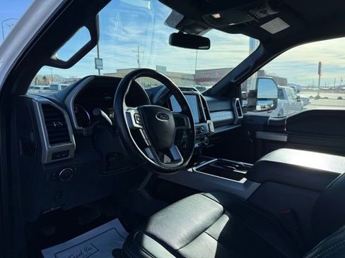 Certified 2022 Ford F250 Lariat w/ Tremor Off-Road Package image 12