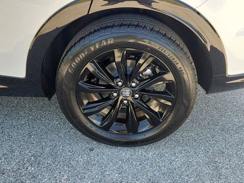 New 2026 Buick Envista Sport Touring FWD image 7