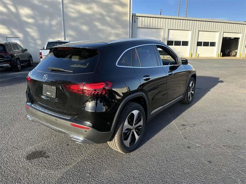 New 2025 Mercedes-Benz GLA 250 image 7