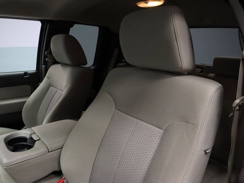 Used 2009 Ford F150 XLT image 26