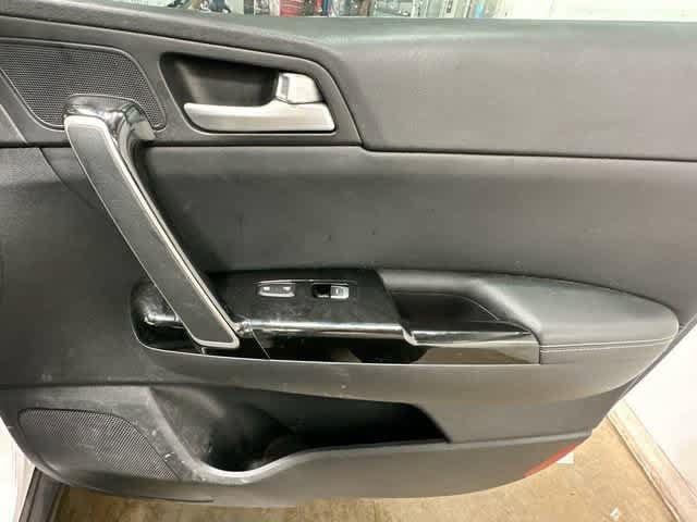 Used 2018 Kia Sportage EX AWD/4WD image 17