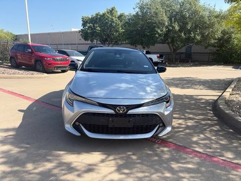 Used 2020 Toyota Corolla XSE w/ XSE Preferred Package FWD image 2