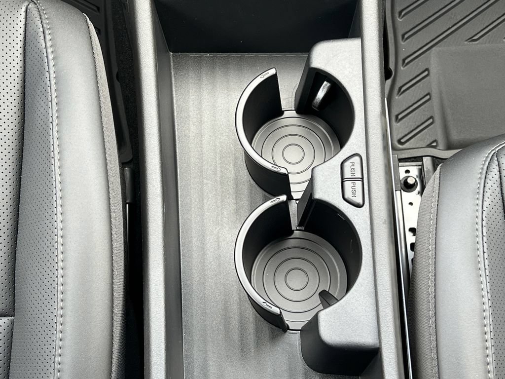 New 2026 Hyundai Kona SEL Premium FWD image 17