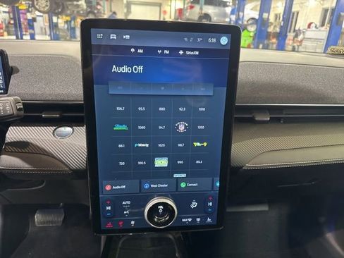 Used 2022 Ford Mustang Mach-E Premium image 20