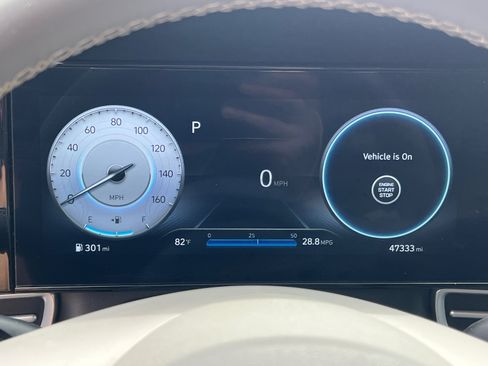 Certified 2023 Hyundai Elantra SEL w/ Convenience Package FWD image 26