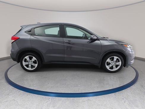 Used 2022 Honda HR-V LX image 4