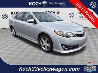 Used 2012 Toyota Camry SE w/ Leather Pkg video 1