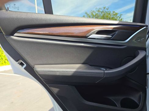 Used 2021 BMW X3 sDrive30i w/ Convenience Package image 17