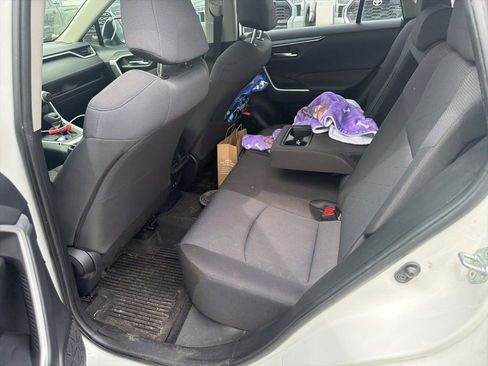 Used 2019 Toyota RAV4 XLE w/ All Weather Liner Package AWD/4WD image 14