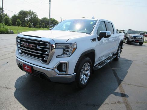 Used 2019 GMC Sierra 1500 SLT w/ SLT Premium Plus Package AWD/4WD image 11
