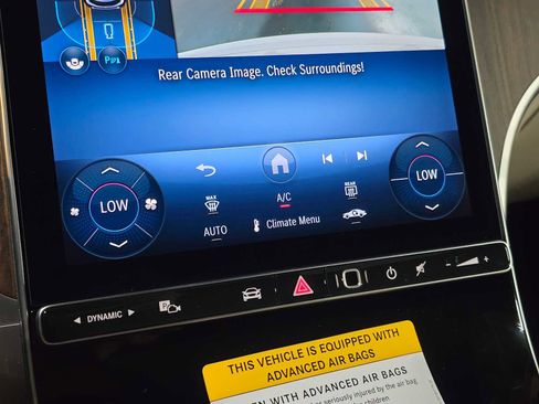 Used 2026 Mercedes-Benz GLC 300 4MATIC image 30