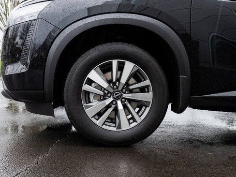 New 2026 Nissan Pathfinder SL w/ Cargo Package AWD/4WD image 7
