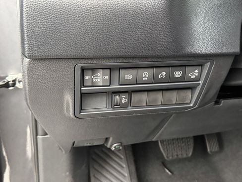 New 2026 Toyota Tundra SR5 AWD/4WD image 17