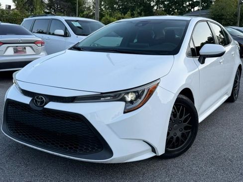 Used 2021 Toyota Corolla LE FWD image 4