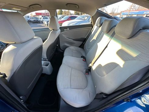 Used 2015 Hyundai Accent GLS image 17
