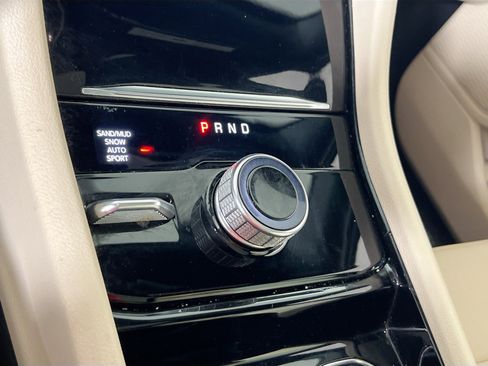 Used 2023 Jeep Grand Cherokee L Limited image 17