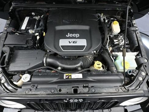 Used 2016 Jeep Wrangler Unlimited Sahara w/ Max Tow Package image 44